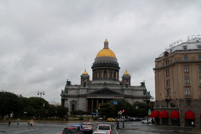 Санкт-Петербург. Прогулка по каналам и Неве