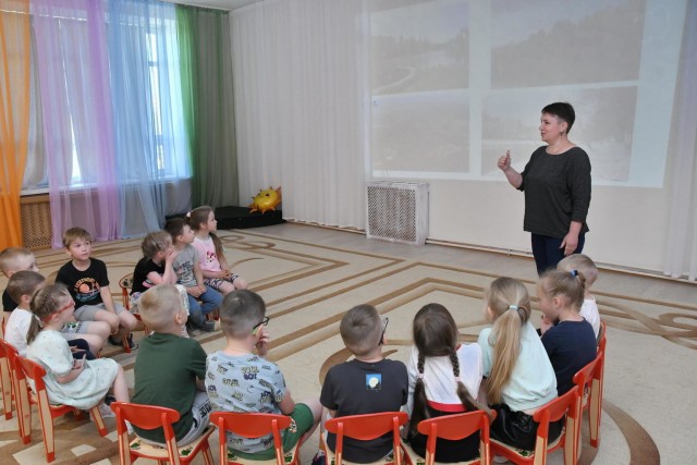 Минппросвещения запускает «Разговоры о важном» в детских садах уже с 1 сентября