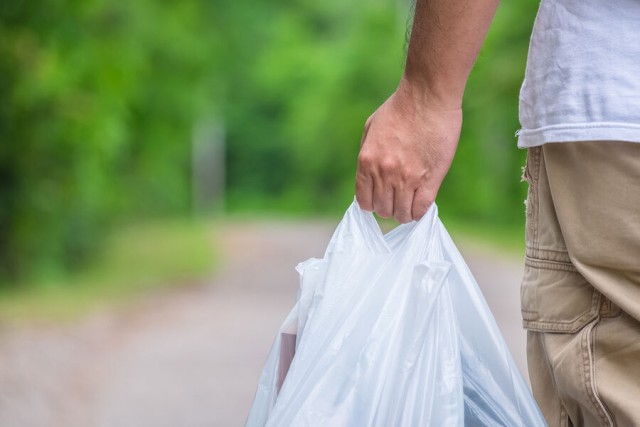 Россиянин продает пакеты с «воздухом из 1990-х годов»