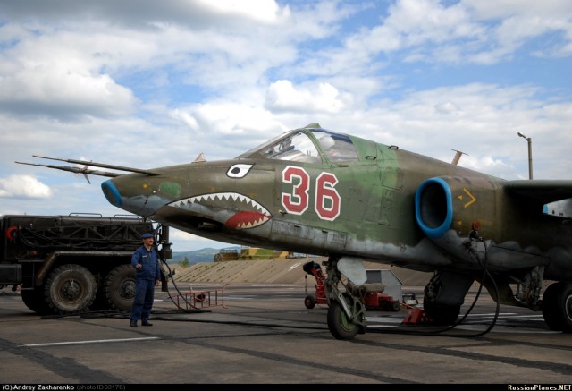 Рисунки на советских самолетах