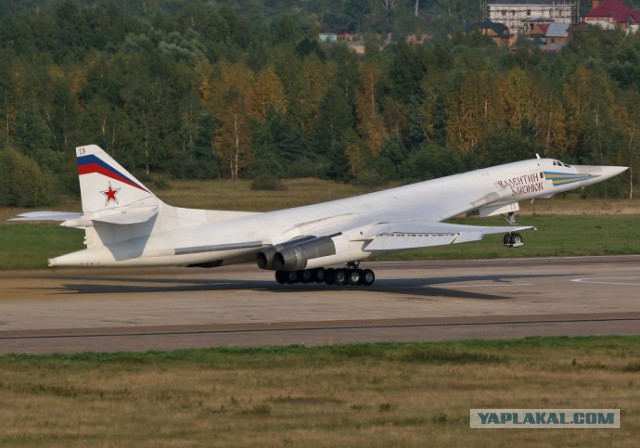 Ту-160