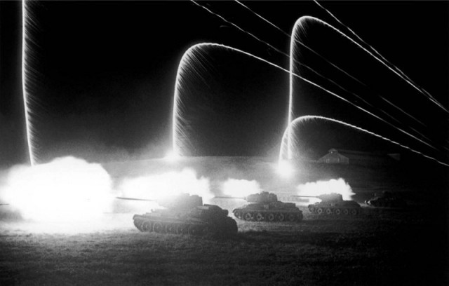 Неканонические военные и послевоенные фотографии времен Второй Мировой войны