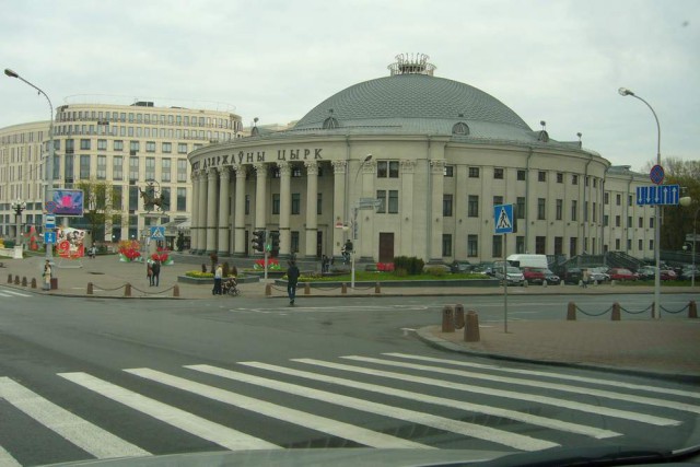 Батька опять наказывает за раздолбайство