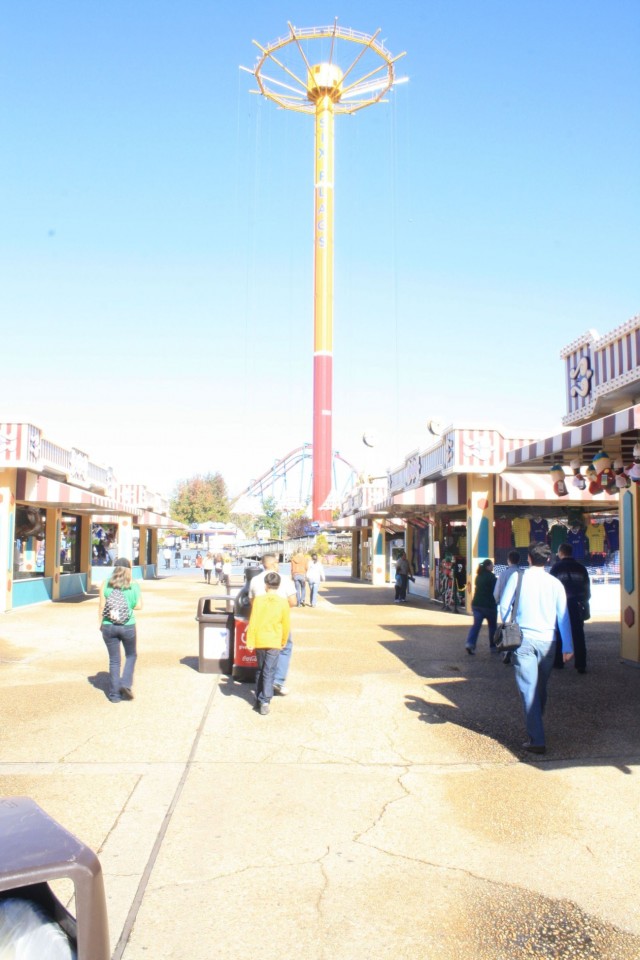Парк развлечений Six Flags Great Adventure, USA