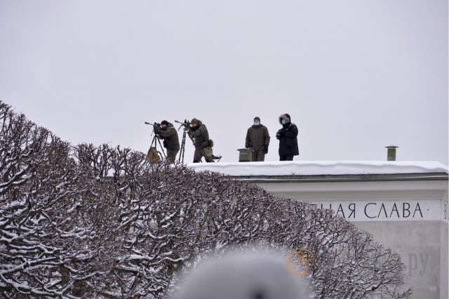 Возложение цветов на Пискаревском кладбище: 2014, 2019, 2020, 2022 годы