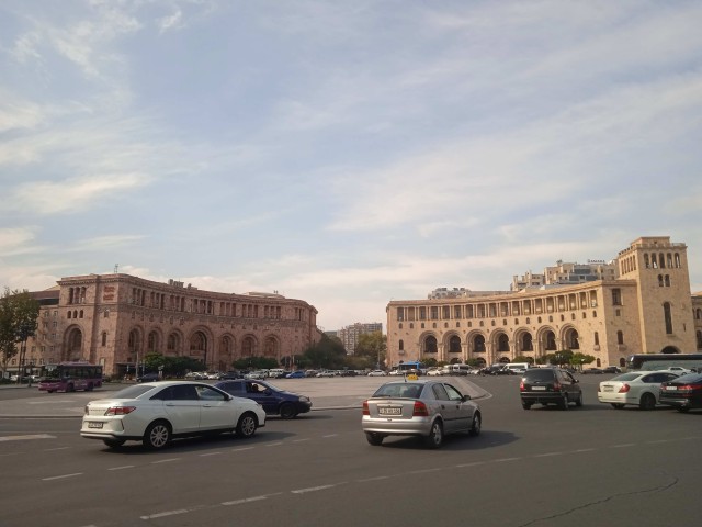 В Армению в октябре
