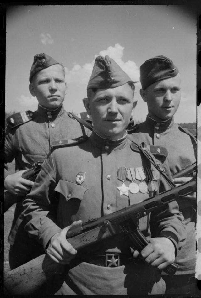 Великая Отечественная в фотографиях-2