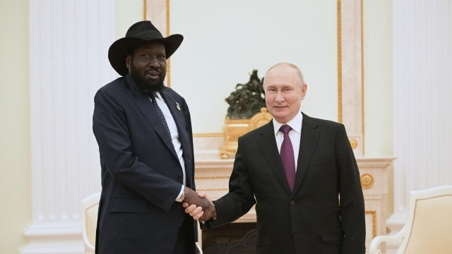 Сибига нахамил Орбану после обещания 100 лет не пускать Украину в Евросоюз
