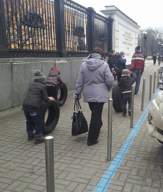 Киев. Новые столкновения демонстрантов с милицией