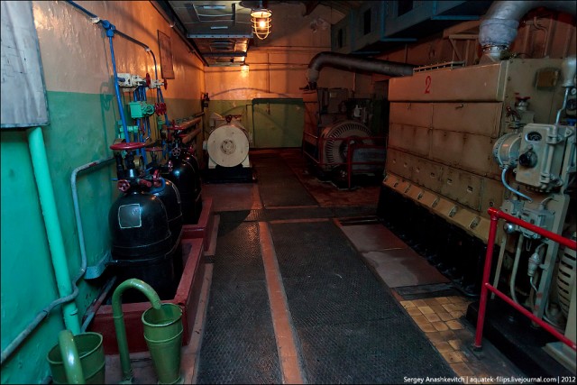 30-я бронебашенная батарея.Форт "Максим Горький-1"