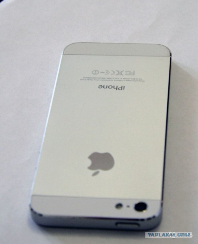 {Продам в МСК} iPhone 5 16gb White A1428