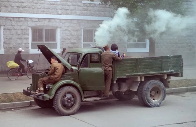 Какие легковушки и грузовики выпускают в Северной Корее?