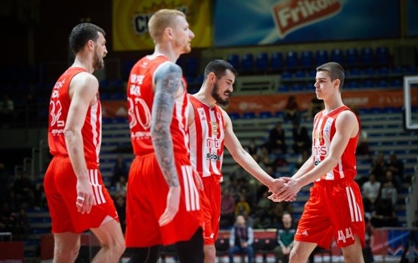 Сербские баскетболисты отказались
