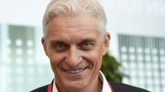 Тиньков заявил об отзыве бренда "Тинькофф" из российского банка