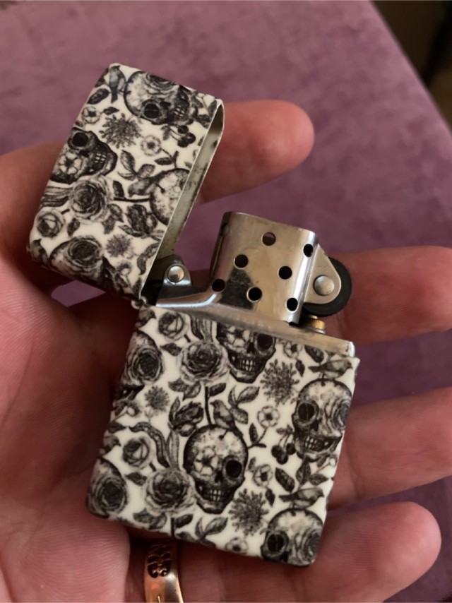Зажигалка