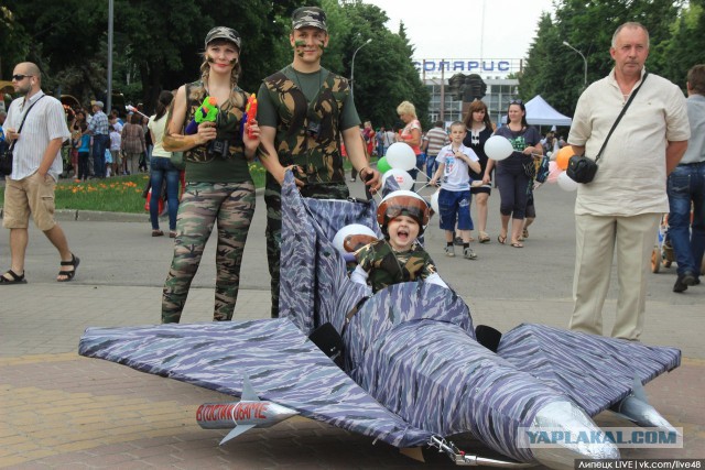 Парад детских колясок