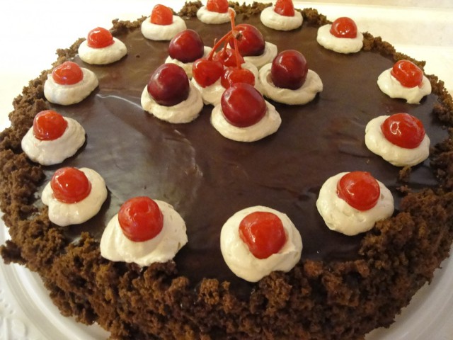 Шведский стол для Ати, Кулинары поздравляют