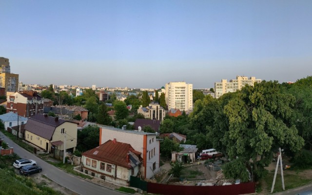 Жизнь в человейнике - соседи вместе ходят в музеи, на квизы и не только