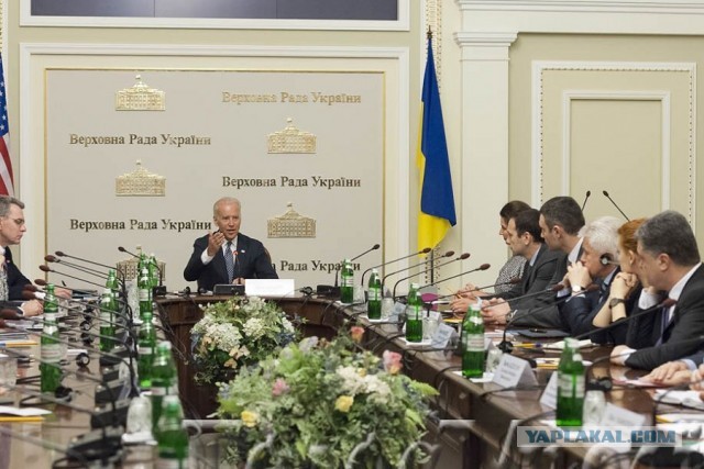 Единственной легитимной властью на Украине сейчас остаются Верховная Рада и ее спикер