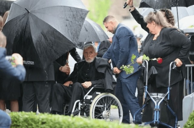 "Спасибо за 45 лет счастья" - последние слова самой красивой Золушки мира