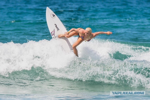 Пришла на соревнования в стрингах