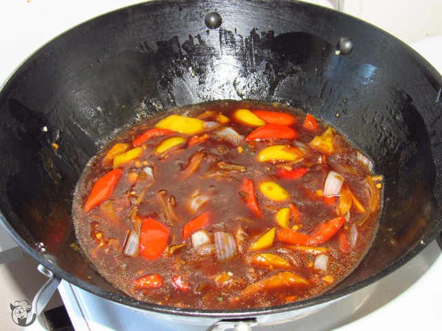 Баклажаны с овощами по-китайски