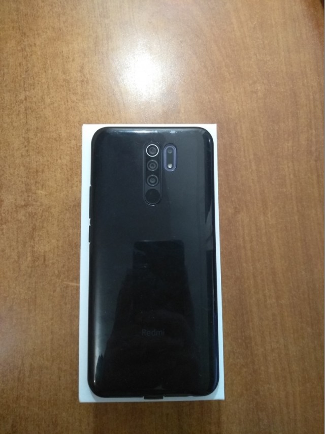 Продам: Xiaomi Redmi 9 Carbon Grey 3/32Gb
