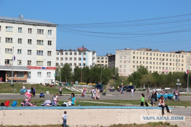 Гаджиево- ты город-часовой