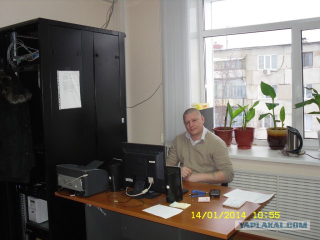Кто кем работает?