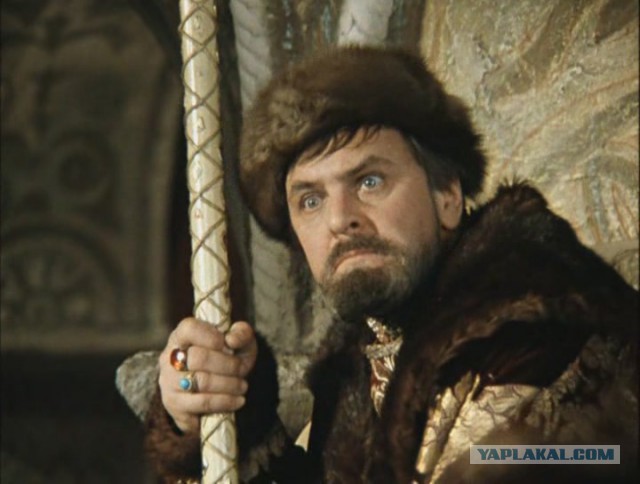 Жена и тёща похитили мой самогонный аппарат