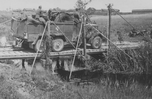 Фронтовой грузовик вермахта Einheitsdiesel