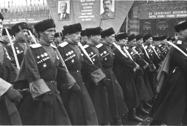 Казаки и попы - главная гниль земли русской