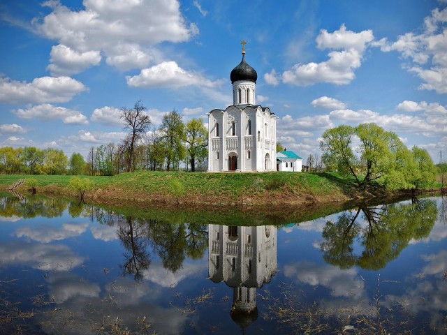 Архитектурные шедевры разных лет