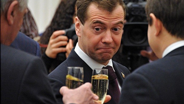 Железный Димон зачитал директорам предприятий ОПК телеграмму Сталина