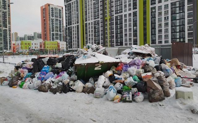 Депутаты Госдумы предложили запретить мусоропроводы в домах