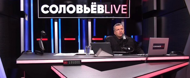 С 1 марта все вывески должны быть на русском языке.