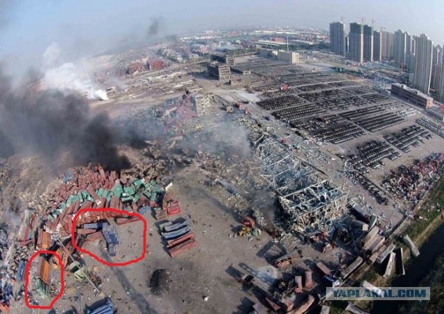 Взрыв в Китае: Что в этих контейнерах?
