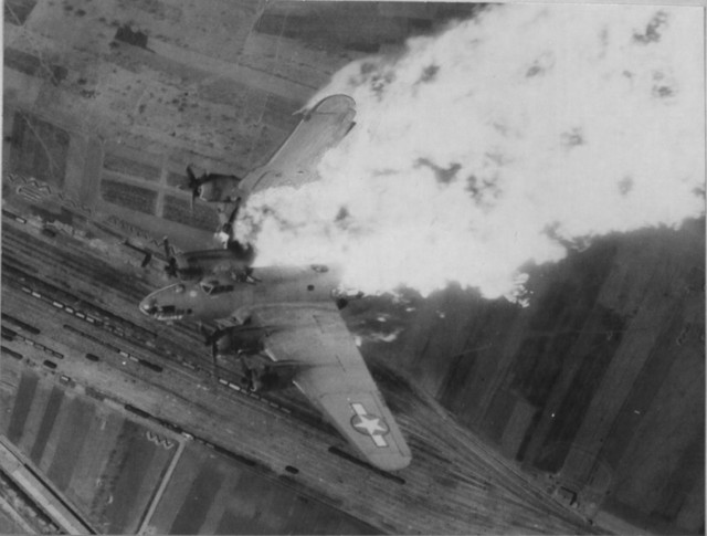 Боинг В-17 «Летающая крепость»