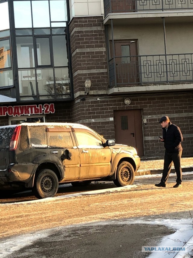 Жители оценили его мастерство парковки