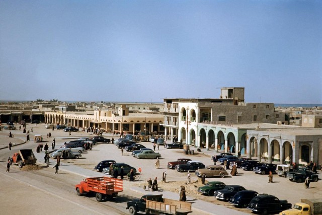 Улицы мира 70 лет назад. 1952 год
