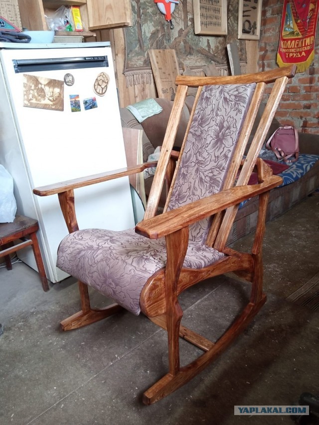 Кресло в стиле Кантри