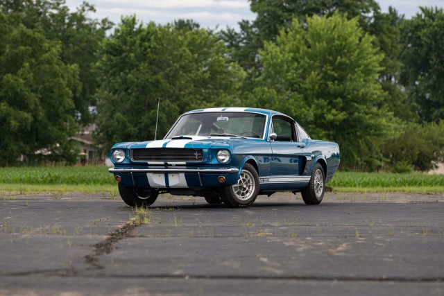 60 лет Shelby Mustang. Красивых автофото пост к юбилею