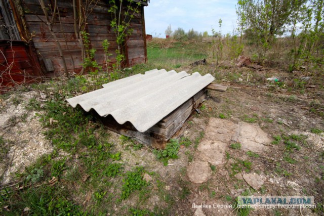 В аварийных домах - аварийная жизнь