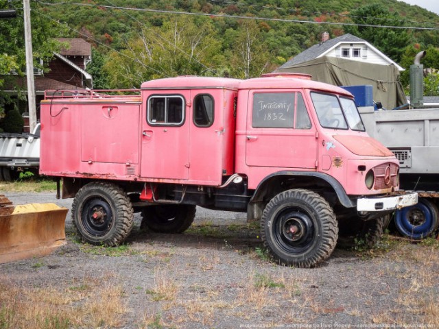 Раритетная военная техника в закромах пенсионера