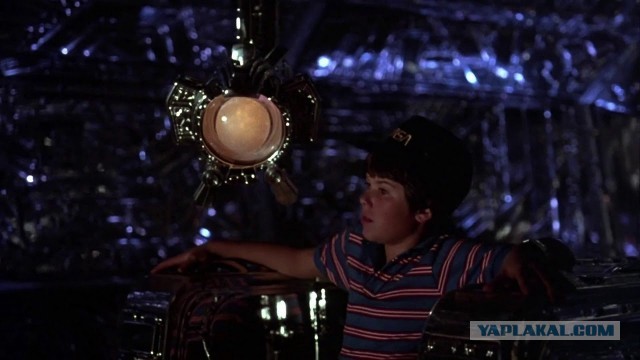 Каких киноРоботов из эпохи VHS вы помните?