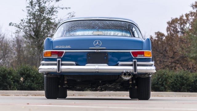 1965 Mercedes-Benz 300SE. Автопятница №11.