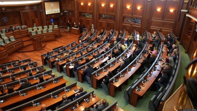 Парламент Косово провалил 47-ю попытку начать работу