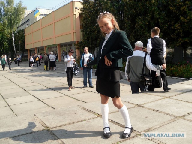 Ведем ребенка в школу.