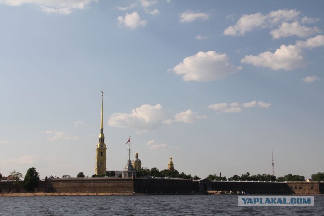 Путешествие по Неве