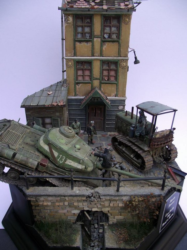 Военно-историческая миниатюра и диорамы